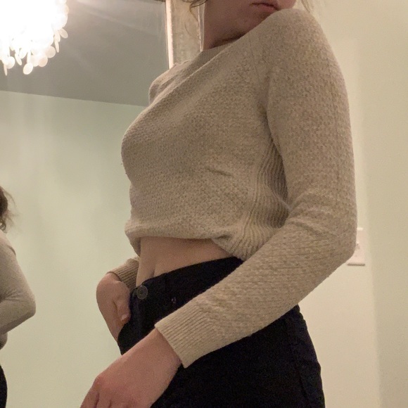 Tan Sweater - Picture 4 of 6